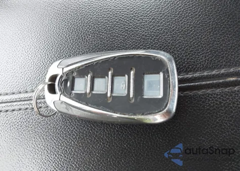 2018 Chevrolet Malibu Lt z USA, uszkodzony, nr VIN 1G1ZD5ST2JF197423